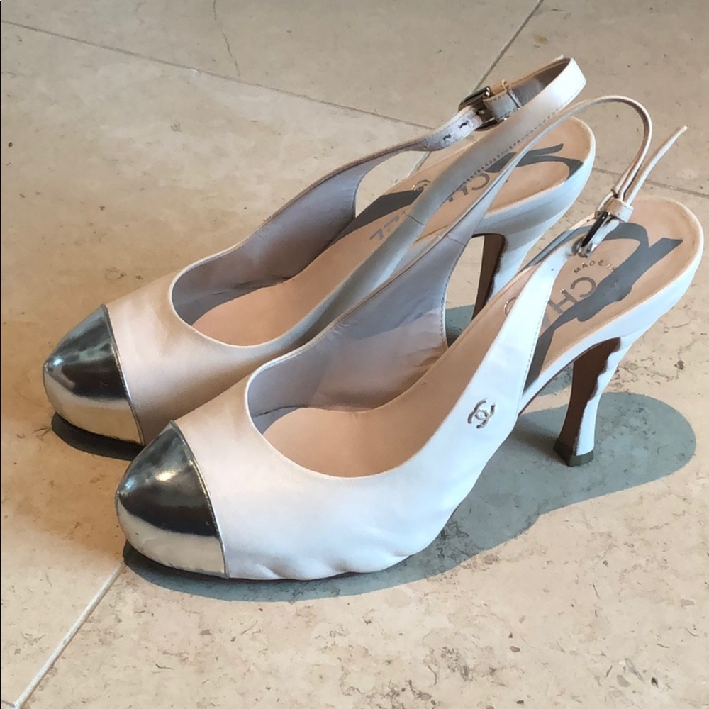 Chanel pumps